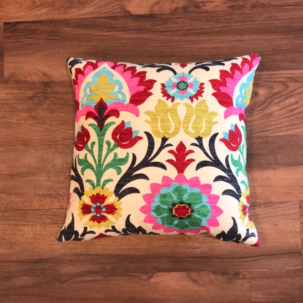 Down feathered accent pillow